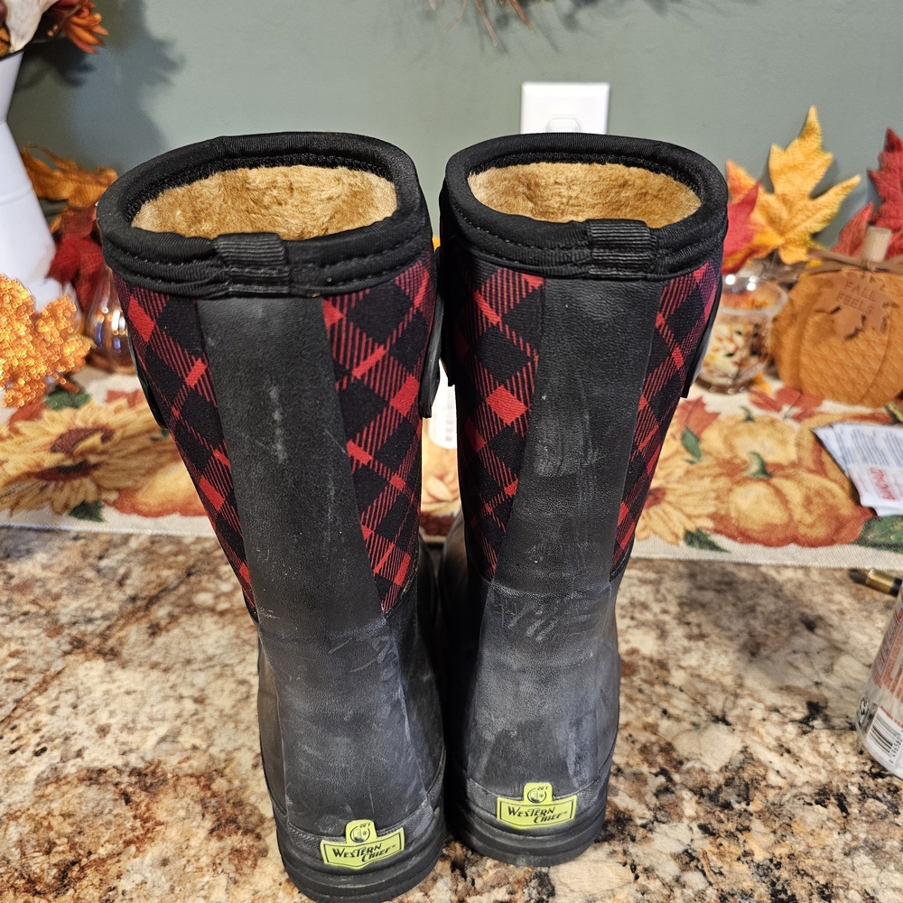 Western Chief Black and Red Plaid Winter Boots - Picture 2 of 4
